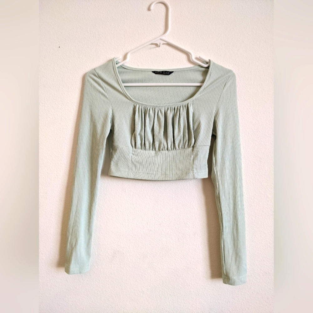 Women's shein mint green long sleeve crop top size small